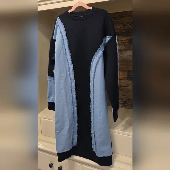 ALEEZA PARIS Elegant Long Sleeve SWEATER Dress- Navy & Light Blue W/ Fringe!! - Picture 6 of 10